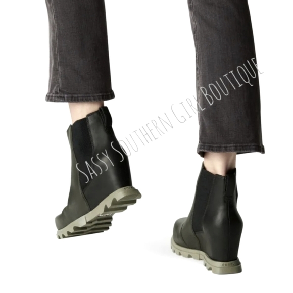 🆕⭐SOREL Joan of Arctic Chelsea Wedge III booties - Picture 6 of 13